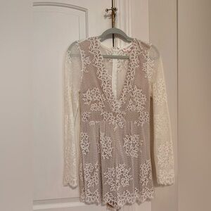 L'ATISTE White Lace Overlay Romper